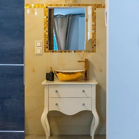 Residenza Santa Anastasia Piazza Erbe Lift & Balcony ורונה