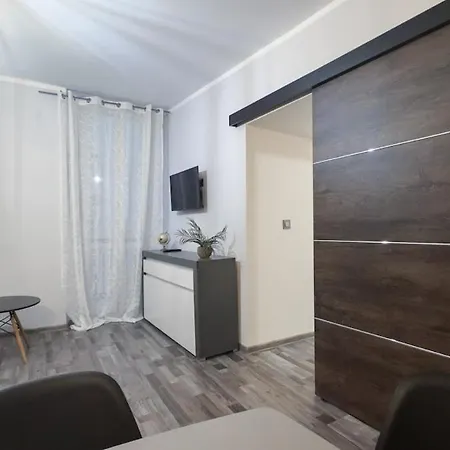 Residenza Santa Anastasia Piazza Erbe Lift & Balcony *