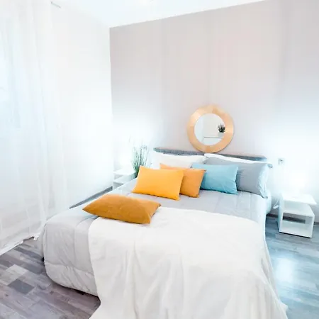 דירה Residenza Santa Anastasia Piazza Erbe Lift & Balcony ורונה