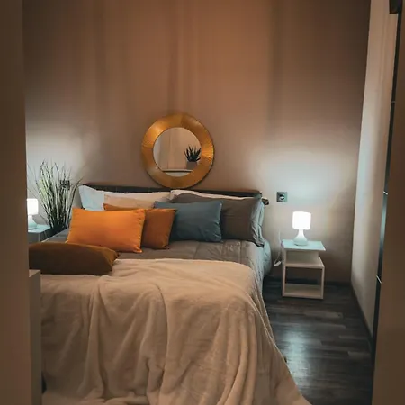 דירה Residenza Santa Anastasia Piazza Erbe Lift & Balcony