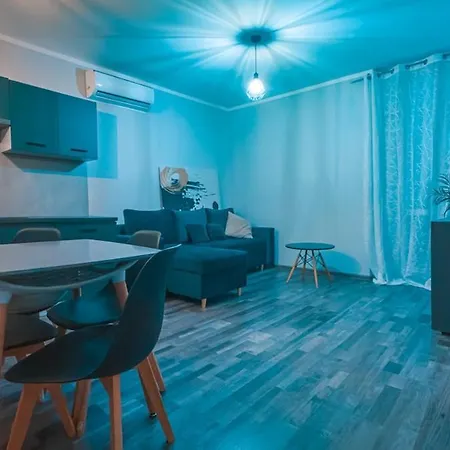 Residenza Santa Anastasia Piazza Erbe Lift & Balcony *