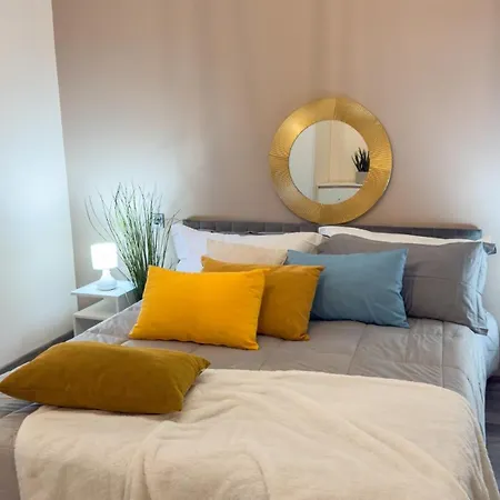 Apartamento Residenza Santa Anastasia Piazza Erbe Lift & Balcony Verona