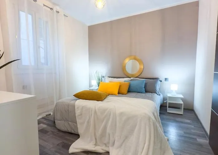 Residenza Santa Anastasia Piazza Erbe Lift & Balcony Daire Verona