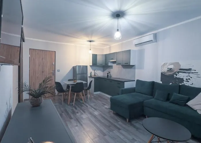 Daire Residenza Santa Anastasia Piazza Erbe Lift & Balcony *