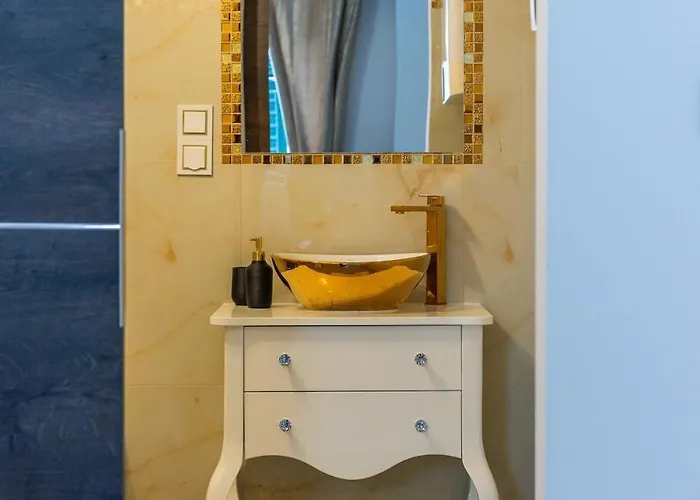 Residenza Santa Anastasia Piazza Erbe Lift & Balcony Verona