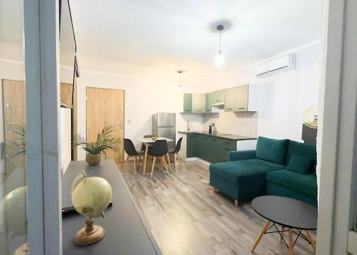 Daire Residenza Santa Anastasia Piazza Erbe Lift & Balcony