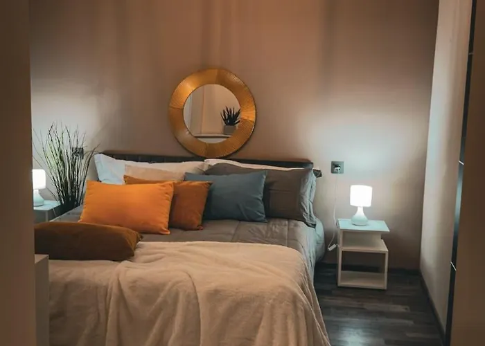 Daire Residenza Santa Anastasia Piazza Erbe Lift & Balcony