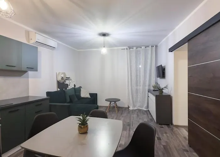 Residenza Santa Anastasia Piazza Erbe Lift & Balcony Verona